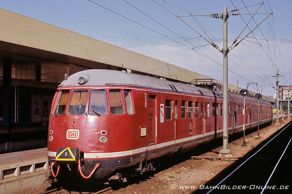 456 103 im August 1985 in Mannheim Hbf