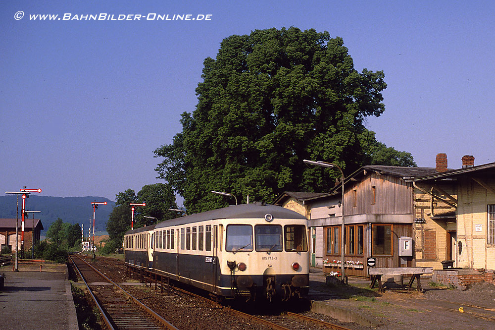 815 713 im Mai 1989 in Bodenburg.